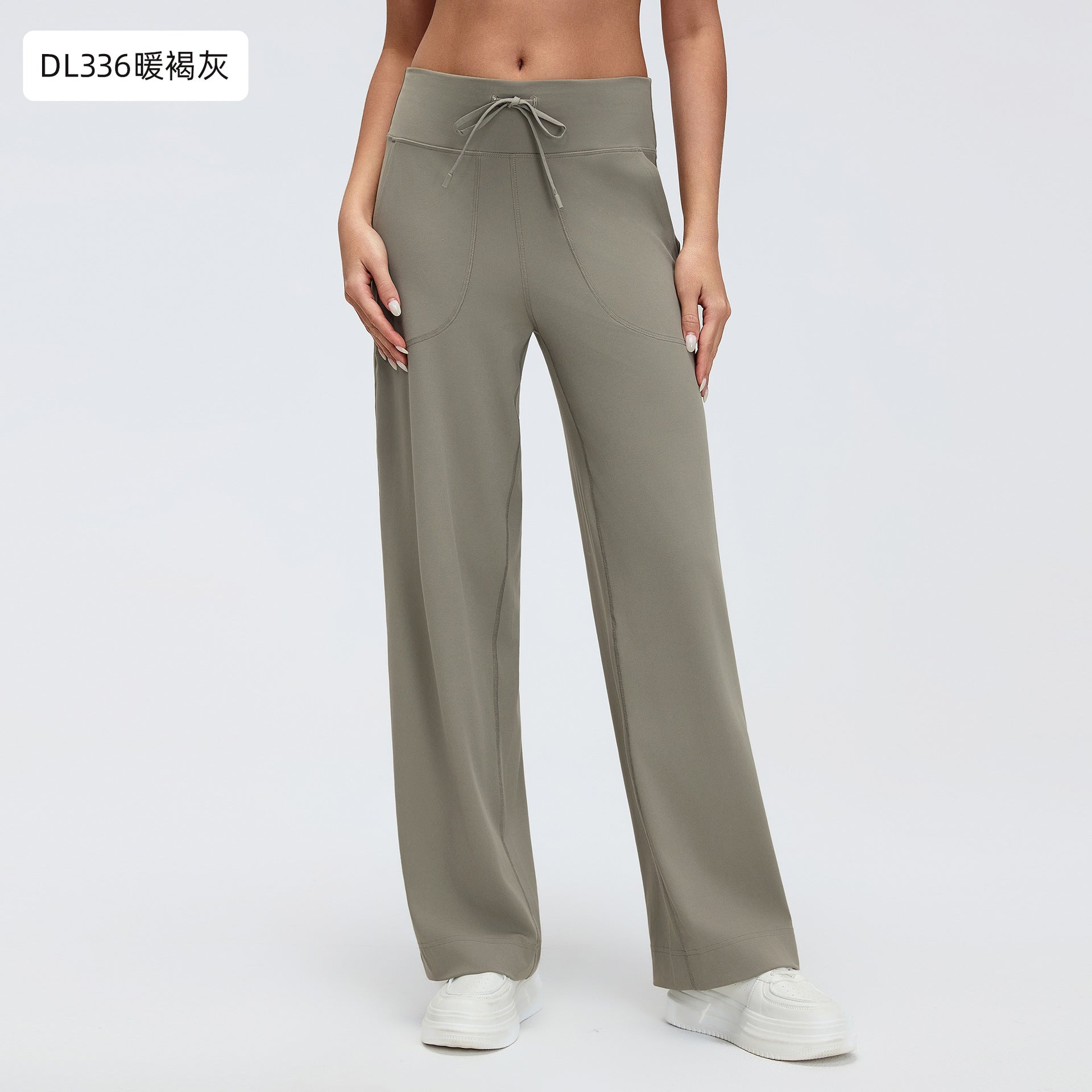 The Wide-Leg Lounge Pant