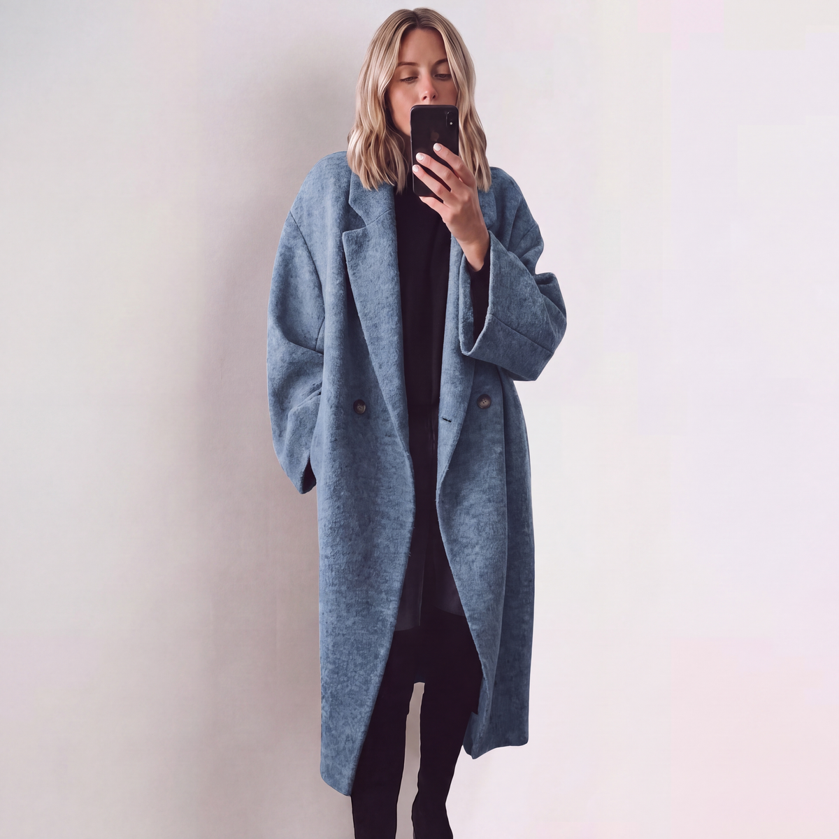The Double-Breasted Wool Coat in Navy