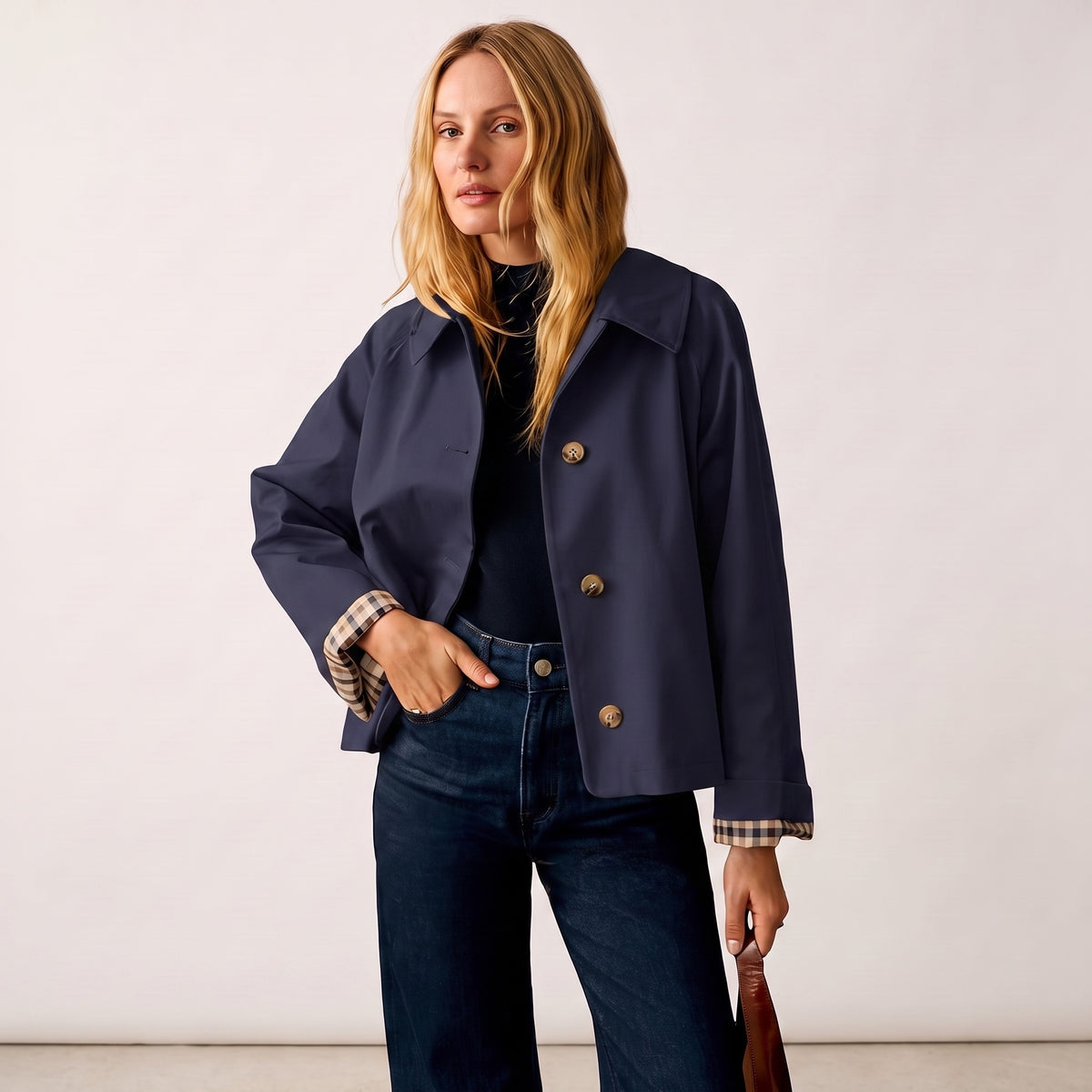 The Cropped Trench in Navy